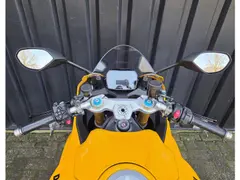 Ducati Panigale V2S Yellow 2026 nieuw – foto 6 van 13