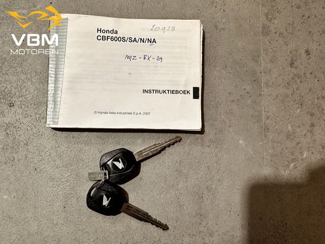 honda - cbf-600-n-abs
