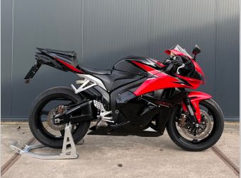 Honda CBR 600 RR C-ABS 2010 occasion