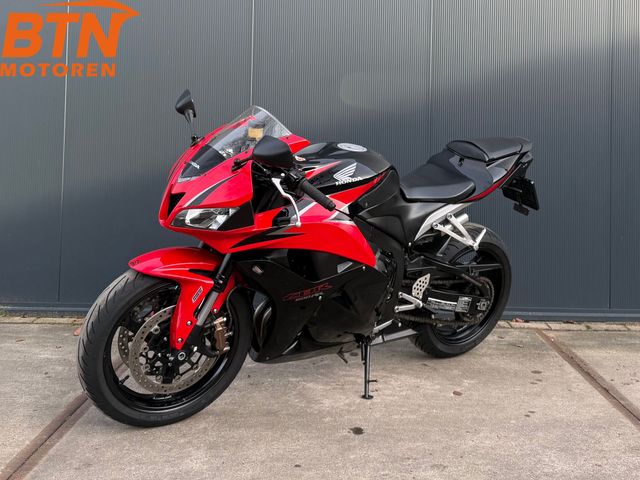 honda - cbr-600-rr-c-abs