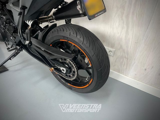 ktm - 790-duke
