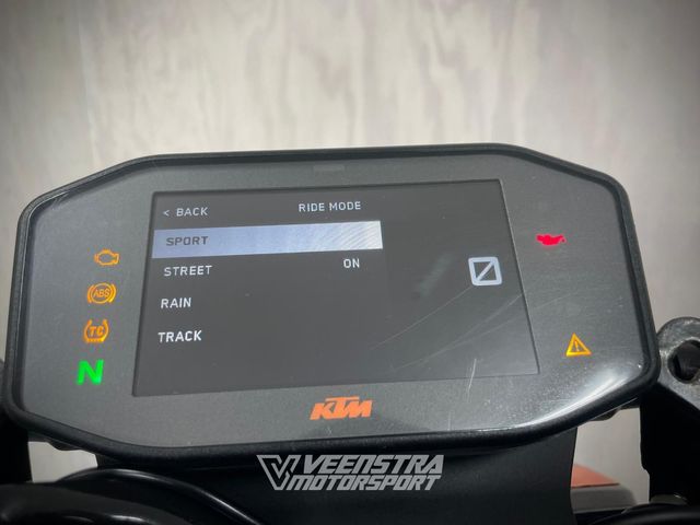 ktm - 790-duke