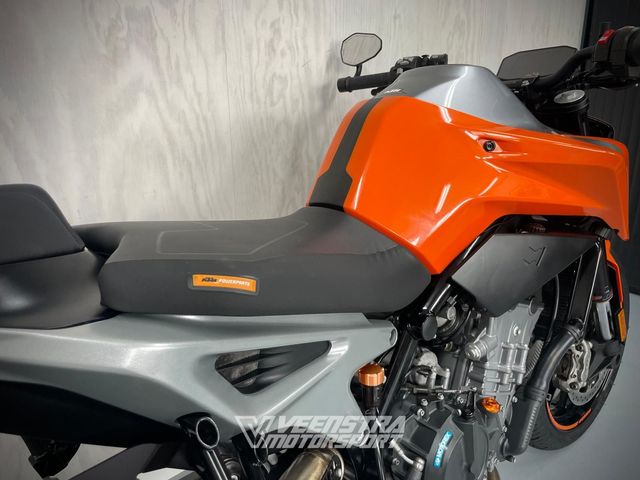 ktm - 790-duke