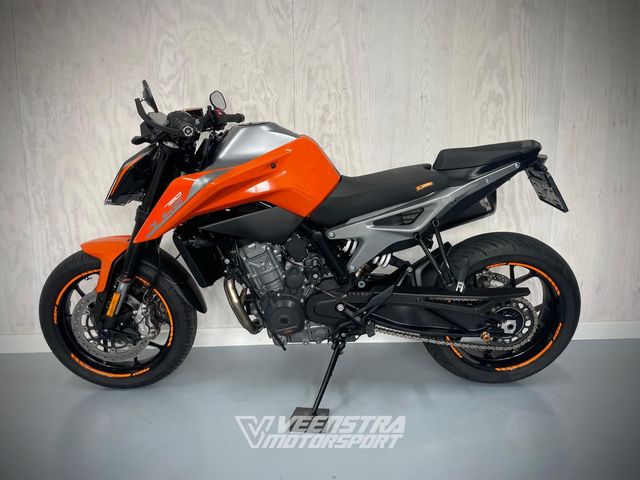 ktm - 790-duke