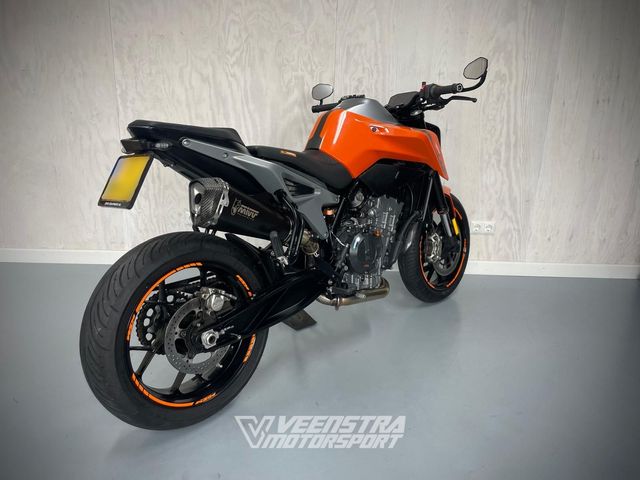ktm - 790-duke