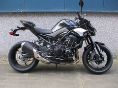 KAWASAKI Z900