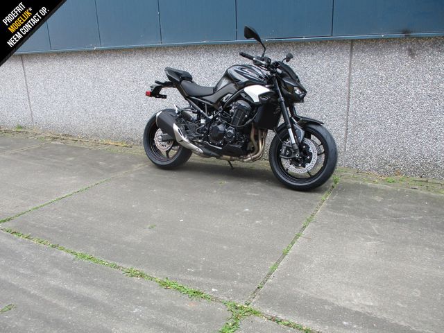 kawasaki - z900