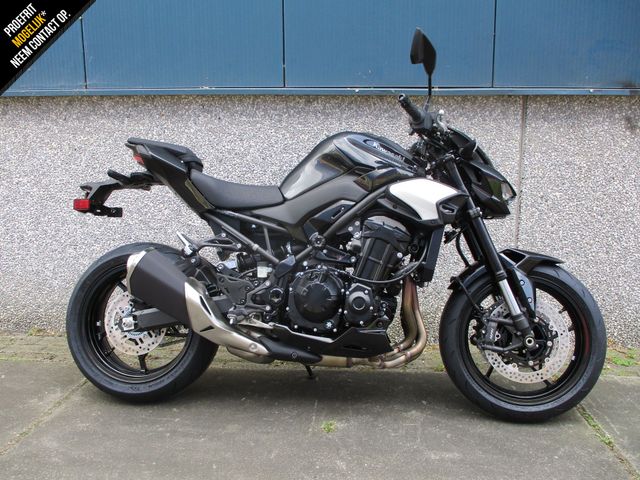 kawasaki - z900