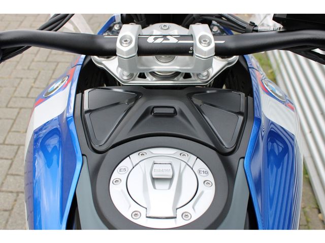 bmw - r-1300-gs