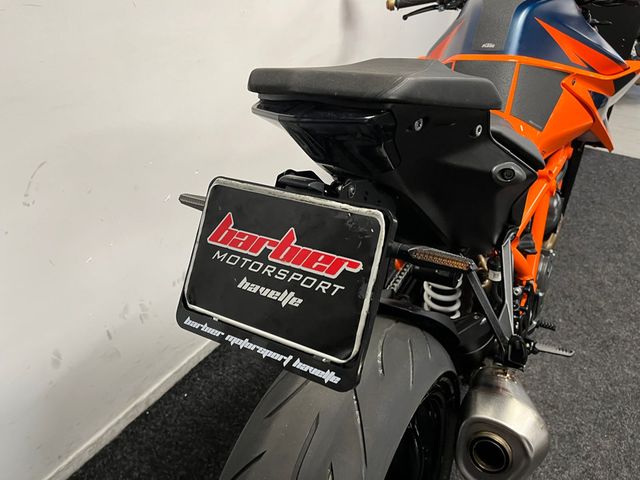 ktm - 1290-super-duke-r