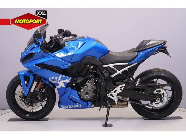 suzuki - gsx-8r