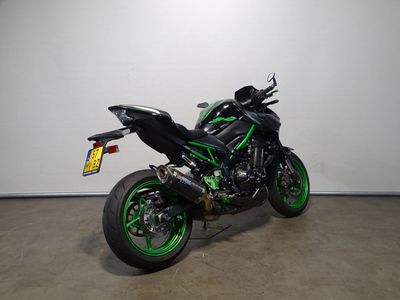 KAWASAKI Z900 – foto 3