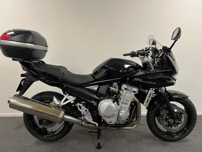 SUZUKI GSF 650 SA – foto 2