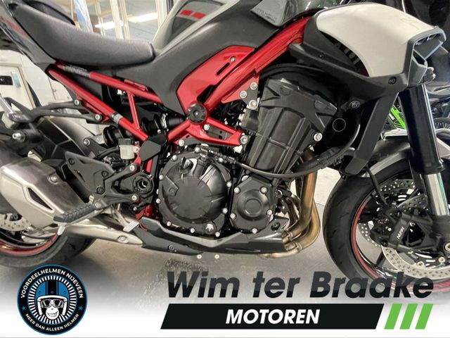 kawasaki - z900