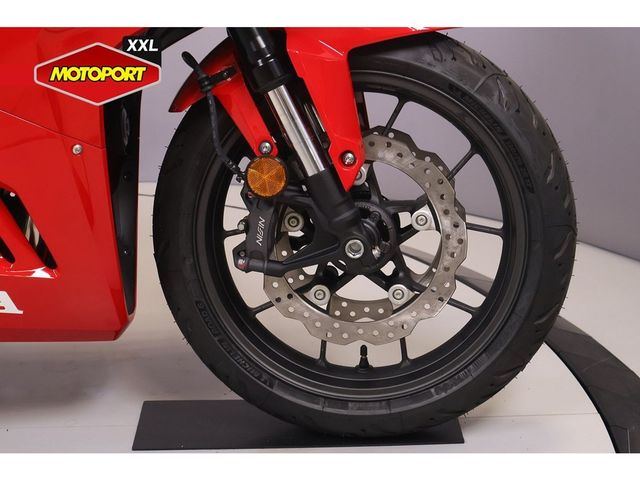 honda - cbr-500-r