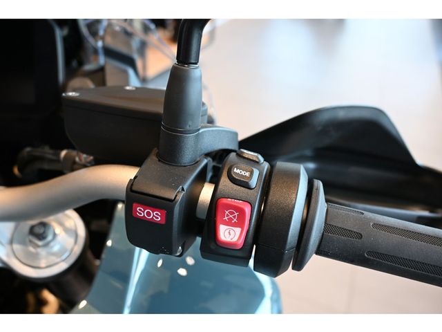 bmw - f-900-gs-adventure