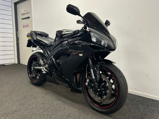 yamaha - yzf-r1