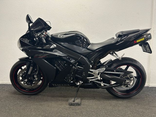 yamaha - yzf-r1