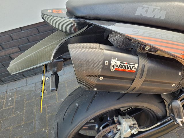 ktm - 990-super-duke