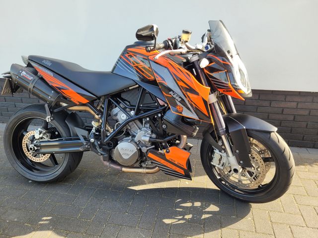 ktm - 990-super-duke