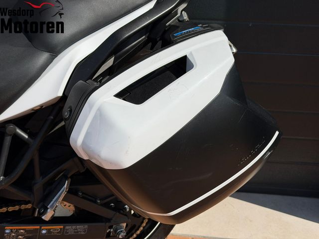 kawasaki - versys-650-grand-tourer