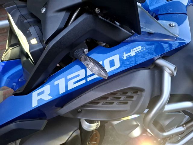 bmw - r-1250-gs-hp