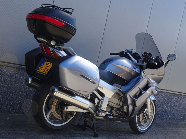 yamaha - fjr-1300