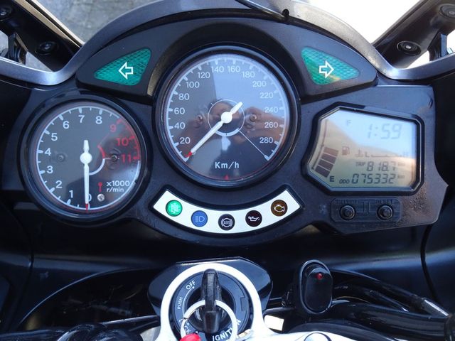 yamaha - fjr-1300