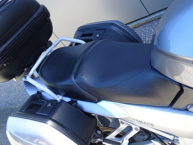 yamaha - fjr-1300