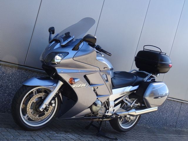 yamaha - fjr-1300