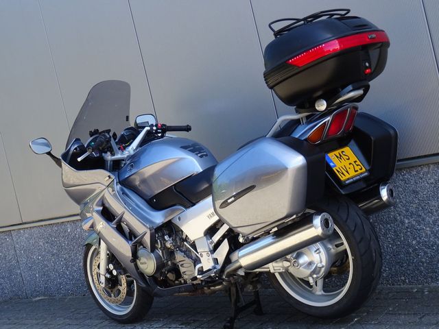 yamaha - fjr-1300