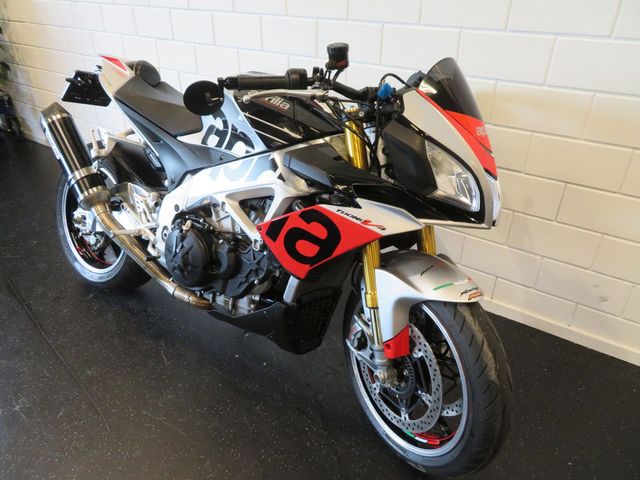 aprilia - tuono--v4-1100-factory