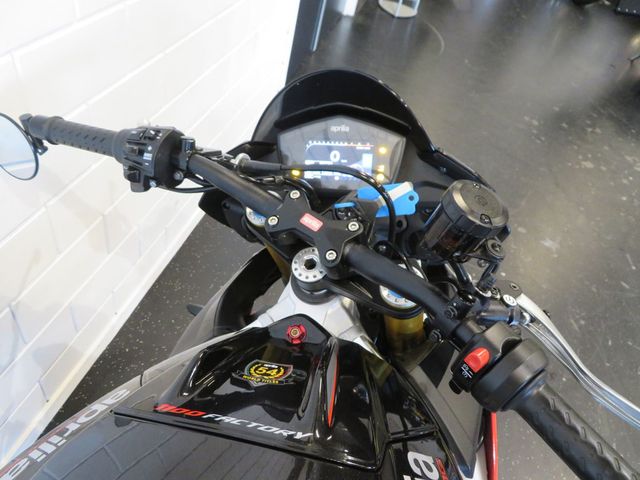 aprilia - tuono-v4-1100-factory