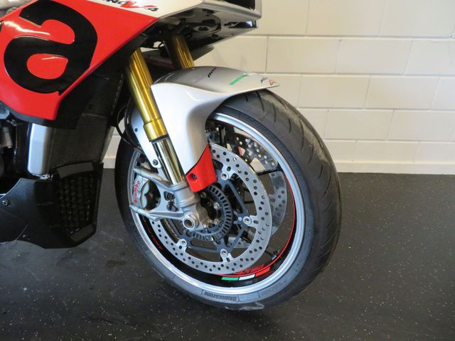 aprilia - tuono-v4-1100-factory