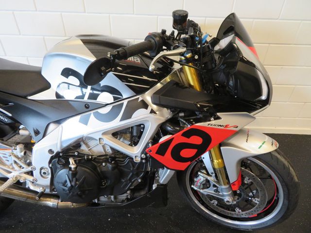 aprilia - tuono--v4-1100-factory