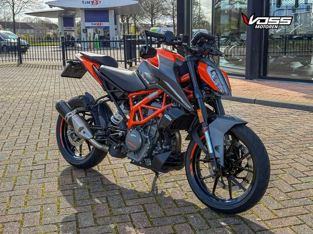 ktm - 390-duke