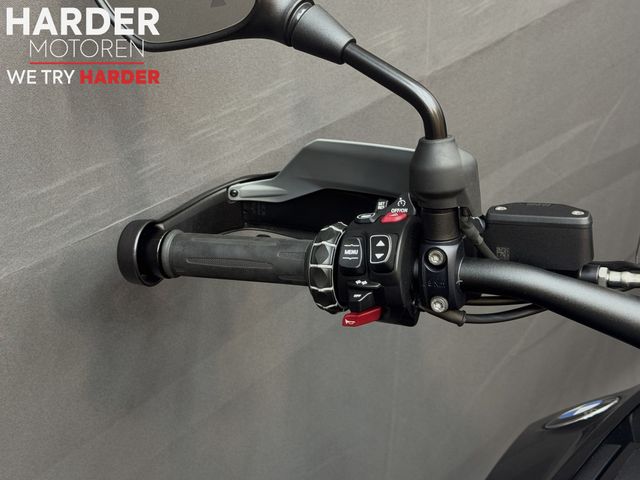 bmw - r-1300-gs-triple-black