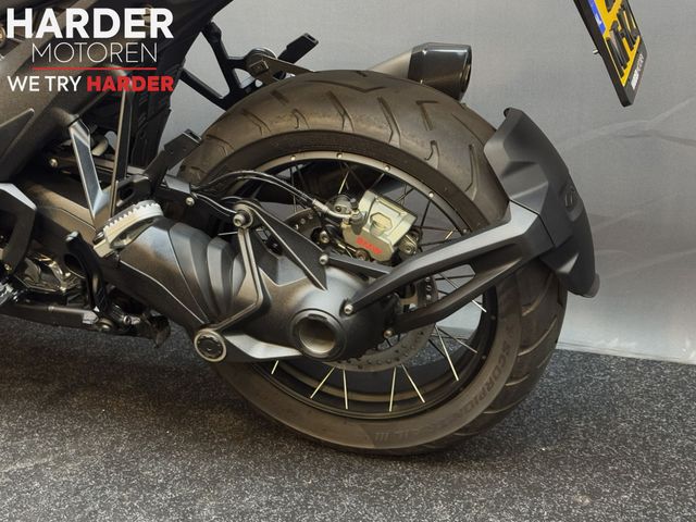 bmw - r-1300-gs-triple-black