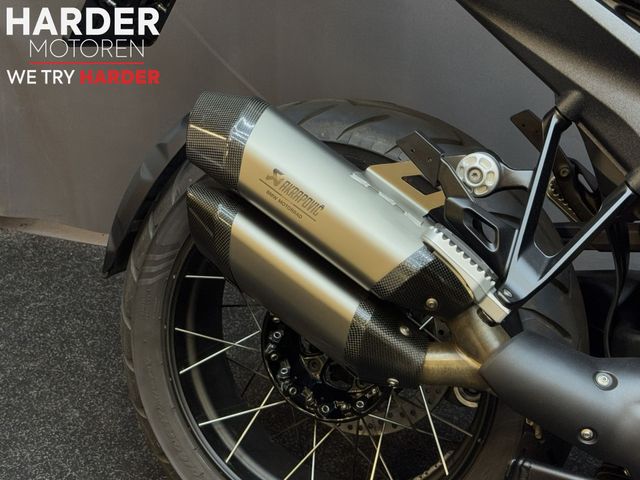 bmw - r-1300-gs-triple-black