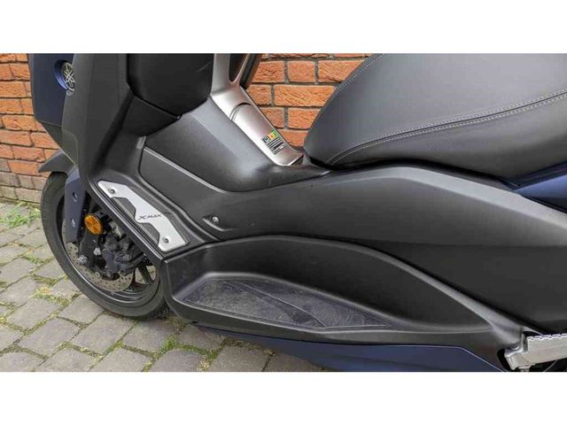 yamaha - x-max-400
