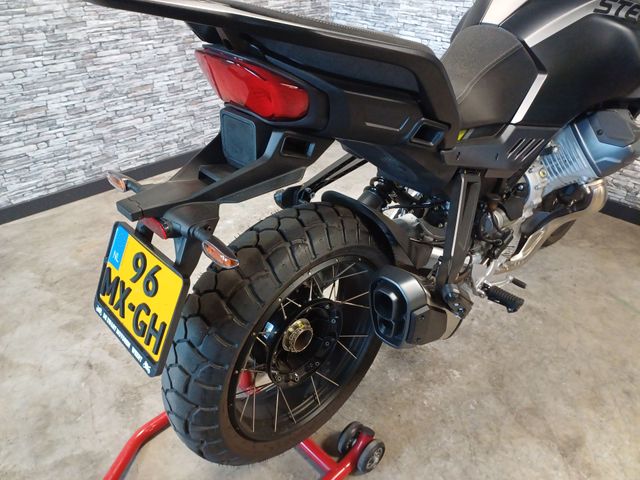 moto-guzzi - stelvio