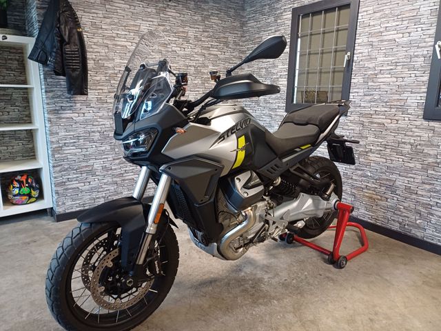 moto-guzzi - stelvio