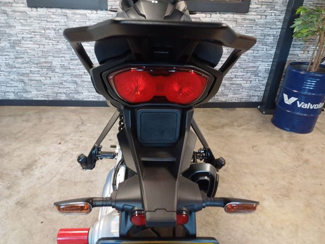 moto-guzzi - stelvio