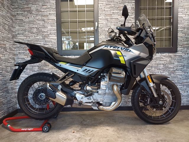 moto-guzzi - stelvio