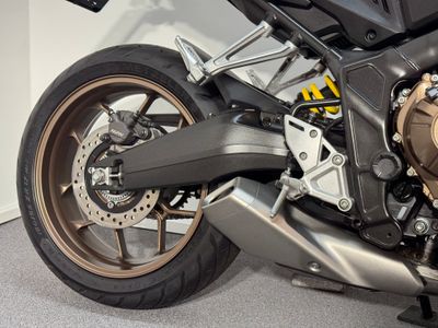 HONDA CB 650 R NEO SPORTS CAFE – foto 3