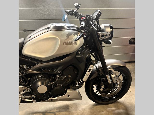 yamaha - xsr-900-abs