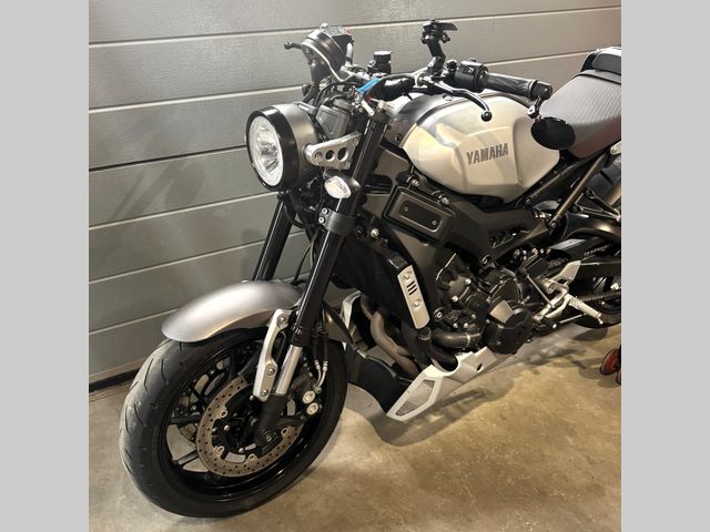yamaha - xsr-900-abs