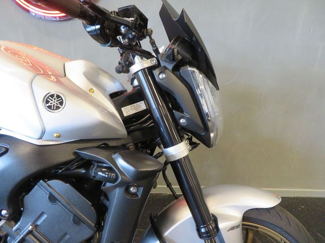 yamaha - fz-1