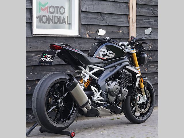 triumph - speed-triple-1200-rs