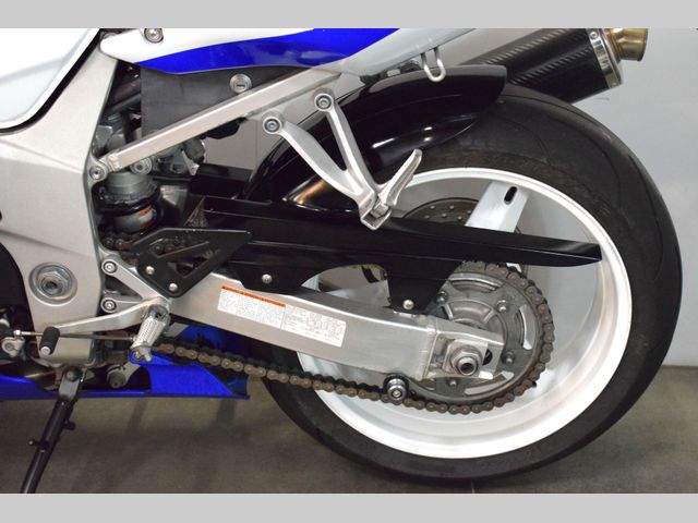 suzuki - gsx-r-600